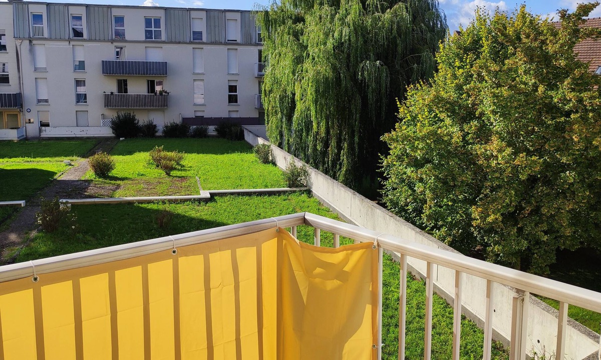 Montereau-Fault-Yonne Apartment | Montereau F.y. Appart Rénové, 3 Pièces 2 Chambres 1 Balcon, Calme et Agréable