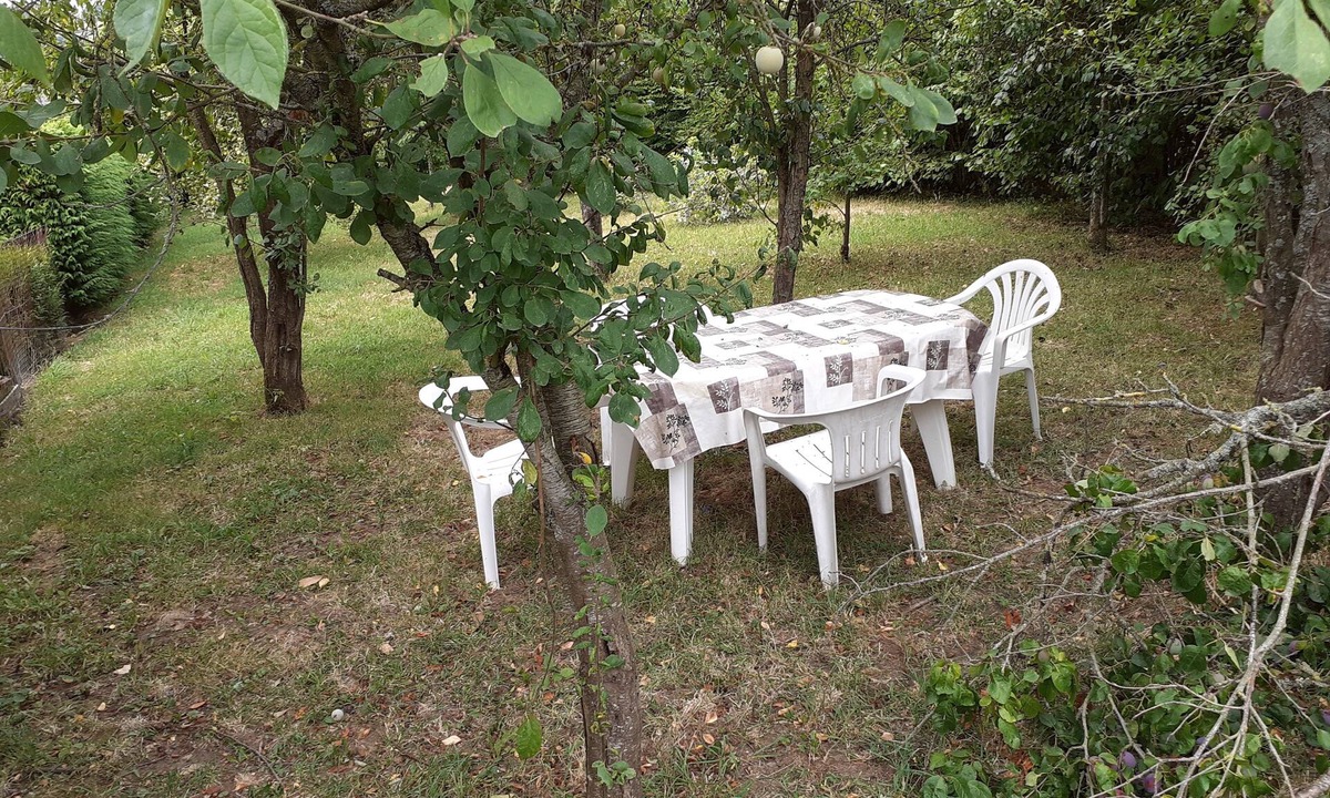 Saint-Pierre-du-Regard House | Orchards Gite "The Apple Trees" in Suisse Normande