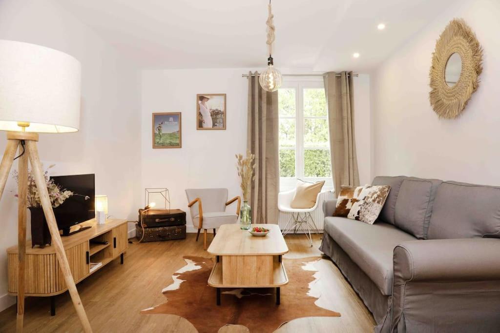 Chantilly Apartment | Paddock Prestige by La Boîte En Plus