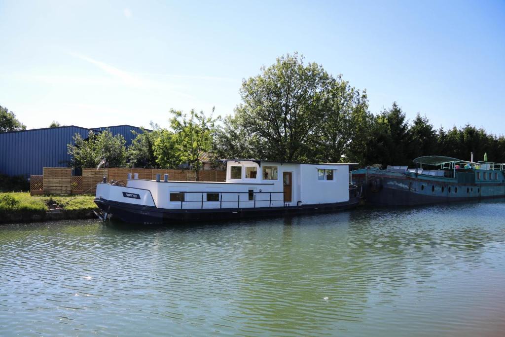 Eckwersheim House | Péniche Mon'ro