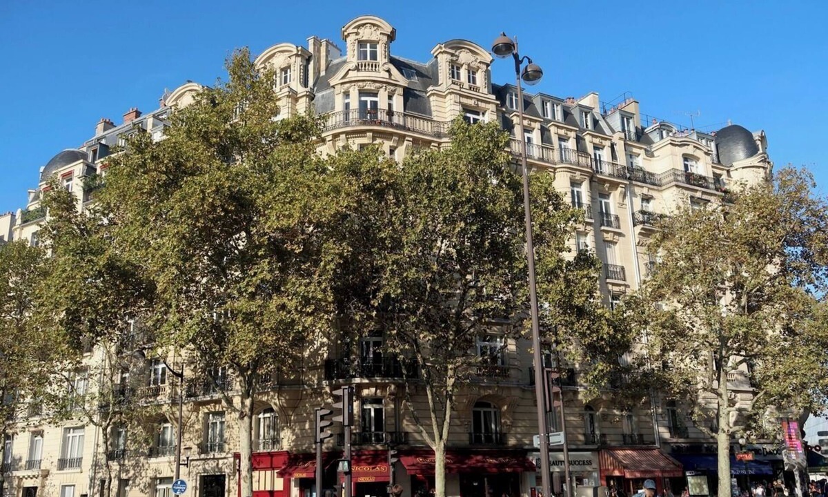Quartier de l'Ecole-Militaire Apartment | PERFECTLY NESTLED IN NOTRE DAME DES CHAMPS, SAINT GERMAIN DES PRES
