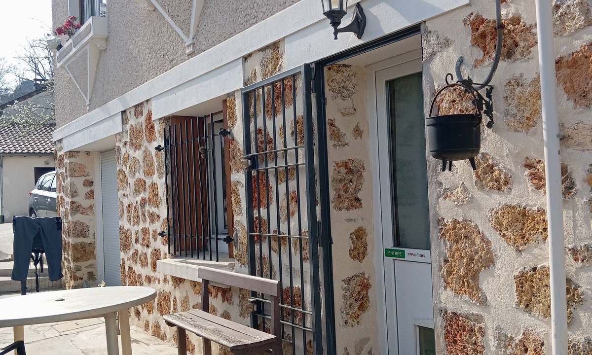 Orsay Apartment | Près de Paris, Essonne, Petit Appartement Indépendant. RER B Lozère