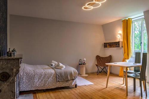 Mont-sous-Vaudrey House | refuge