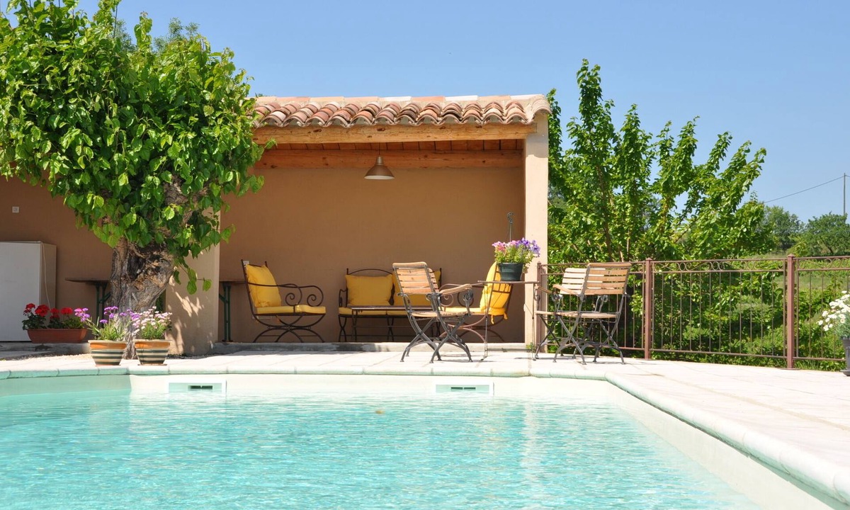 Saint-Sauveur-de-Cruzieres Villa | Renovated barn for 20 people