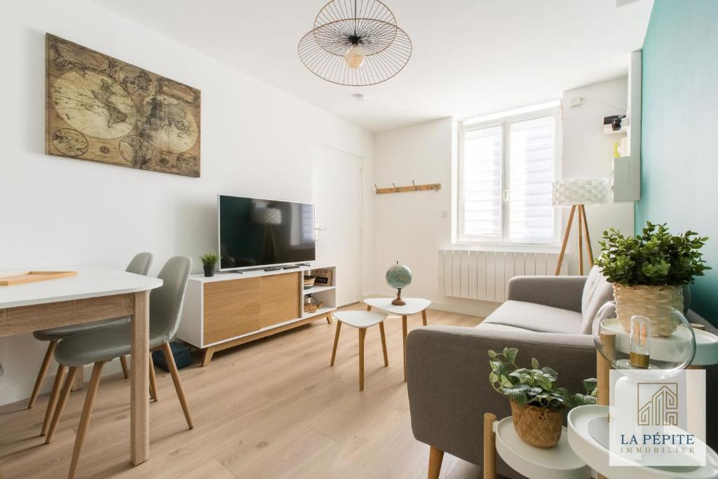 Marly Apartment | Residence Jaures