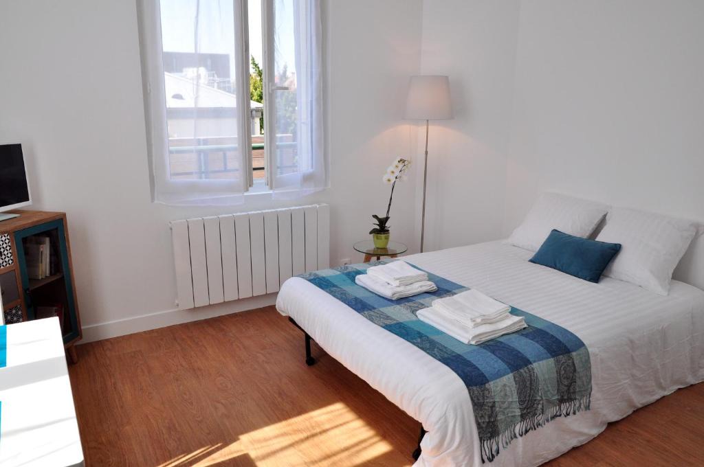Centre Apartment | RESIDENCE ROCHEGUDE-Studio1-PROCHE LA DEFENSE/PARIS