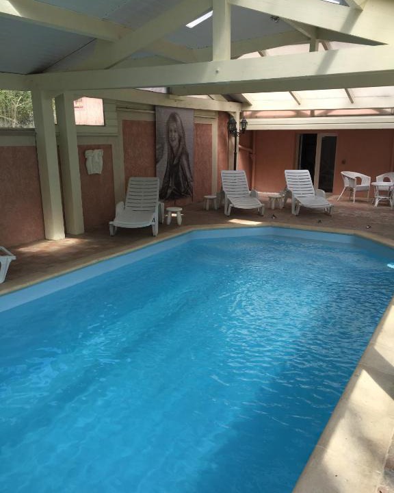 Giverny Bed & Breakfast | Rose Garden Mezzanine