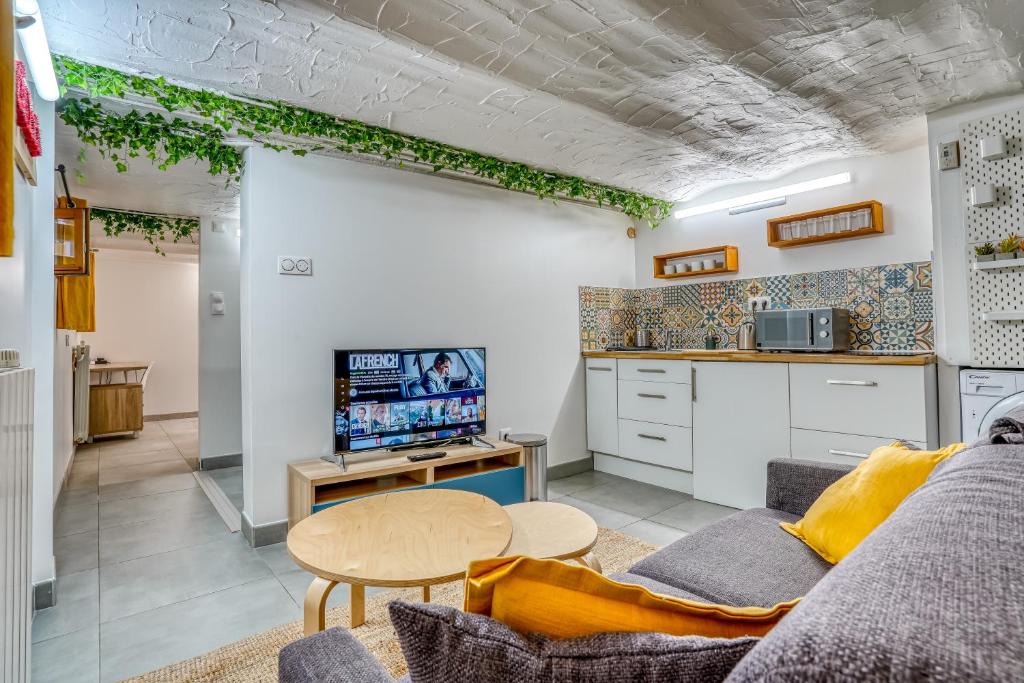 Aubervilliers Apartment | Sous-sol aménagé 32m2 - Proche Paris