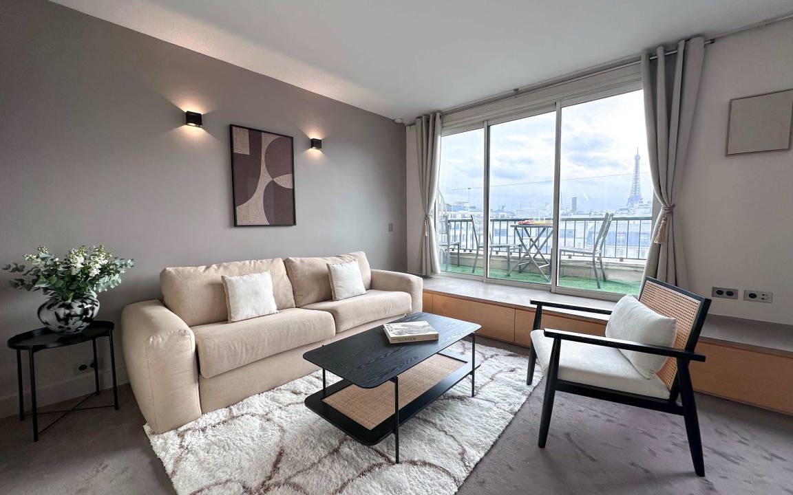 Faubourg-du-Roule Apartment | Studio flat ∙ 3 guests