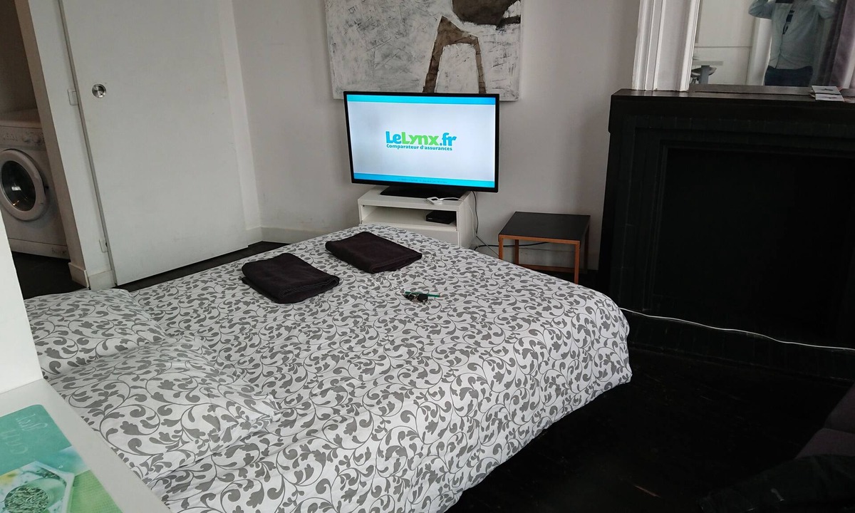 Lille Sud Apartment | Studio Hypercentre closed to stations and metro