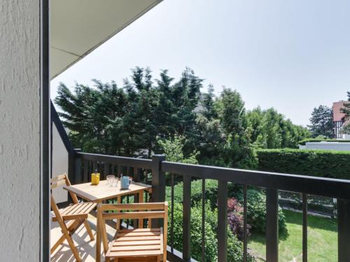 Deauville City Centre Apartment | Studio Les Prairies by Interhome