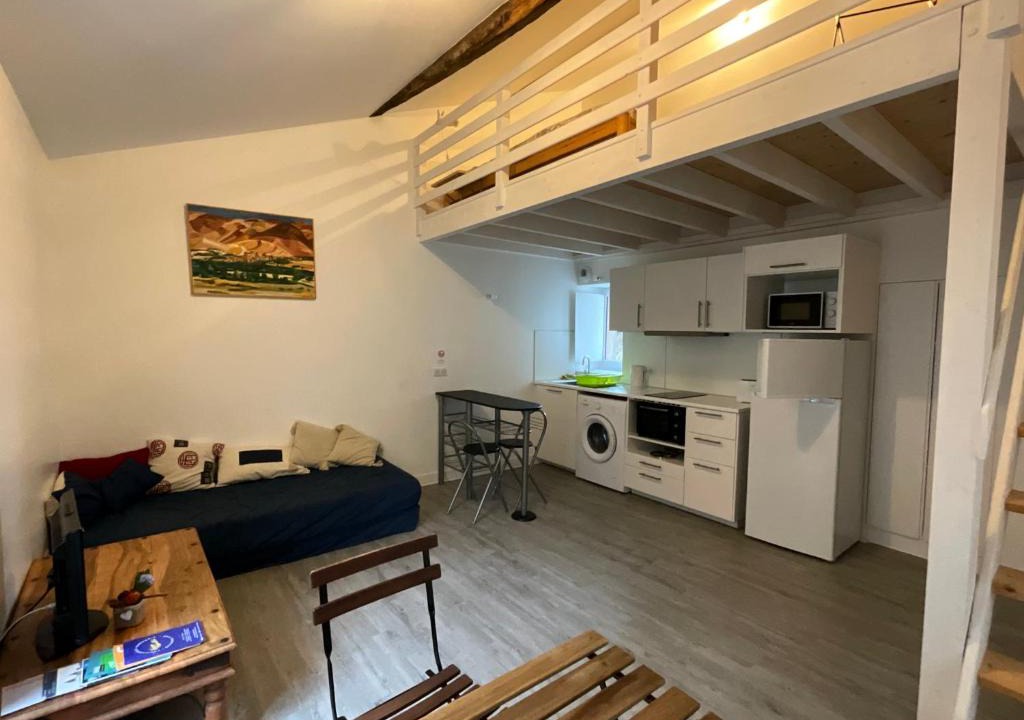 Richebourg - Saint-Clement Apartment | Studio proche cathédrale