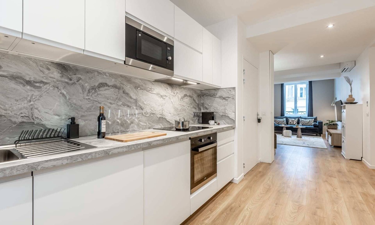 Bercy Apartment | Sweett | Bastille I - Three Bedroom Apartment, Sleeps 7