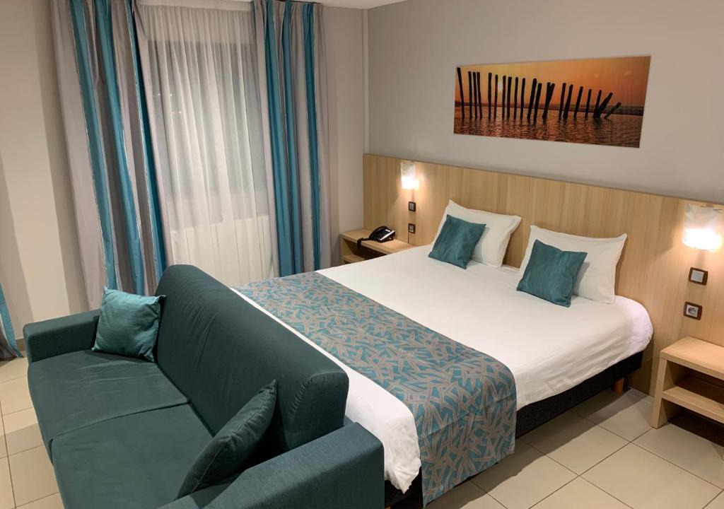 Calais Frethun Hotel | The Originals City, L'Haut' Aile, Coquelles-Calais Tunnel s/Manche L'HAUTAILE