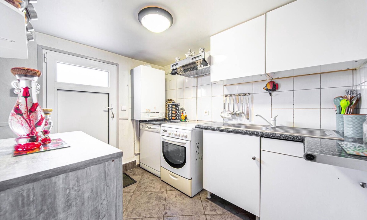 Juvisy-sur-Orge House | This family apartment with pool welcomes you in the catchment area of Metropol Paris.