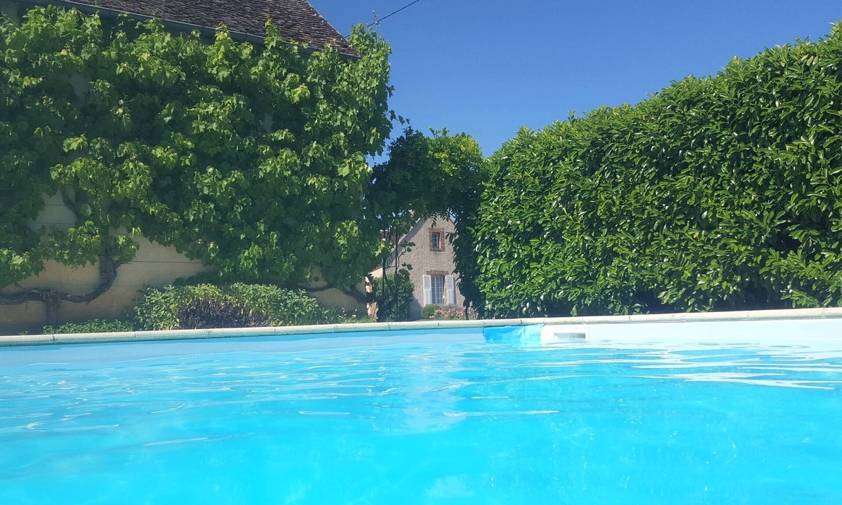 Hauterive House | TOURTERELLE, near Auxerre and Chablis