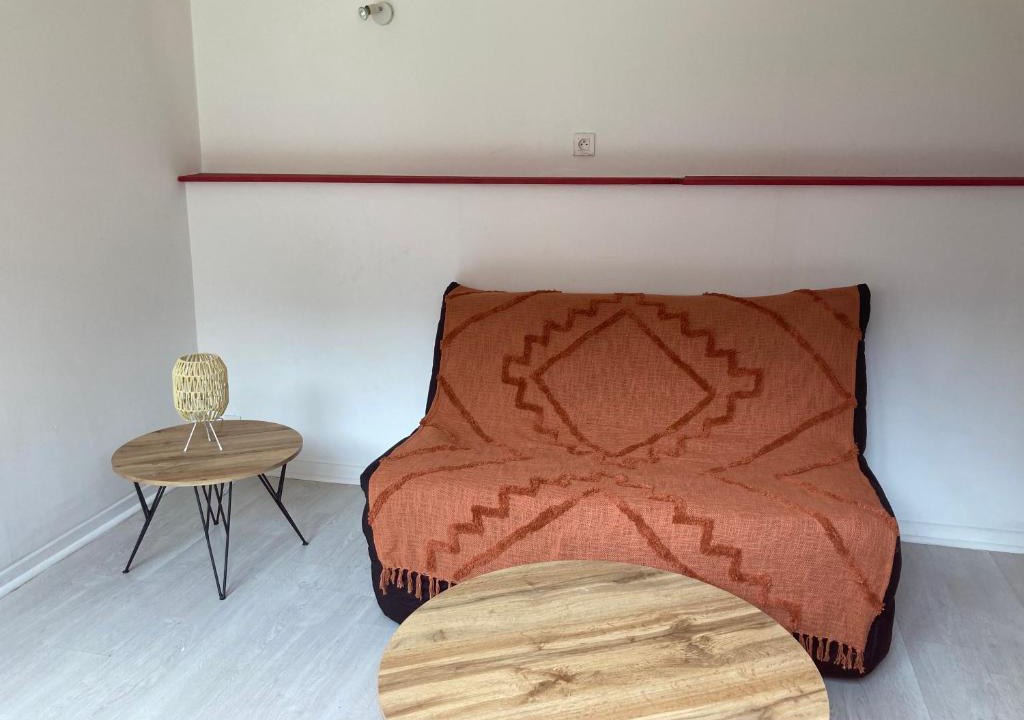 Dieppe Apartment | Tupai