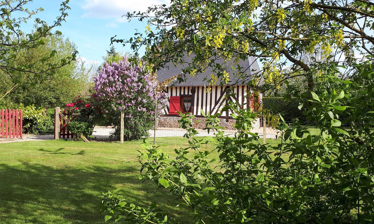 Plasnes Cottage | Typical cottage in Normandy Campaign