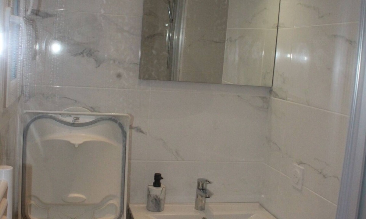 Chantiers Apartment | Versailles Direct : T2 Authentic and Warm