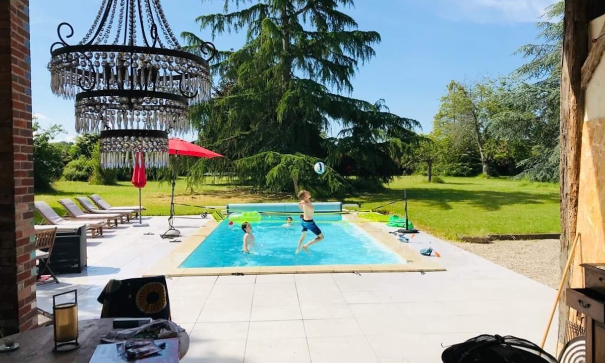Trigueres House | Villa at the crossroads of Burgundy, Castles of Loire Valley and Paris