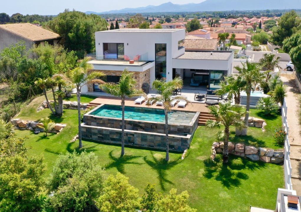 Saint-Nazaire Villa | Villa d’exception avec piscine à débordement - vue panoramique