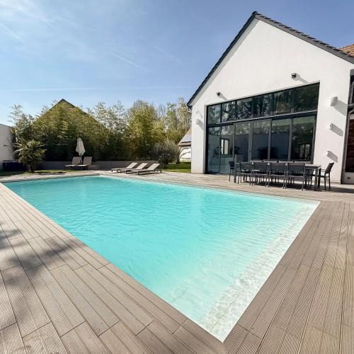Pierre-Levee Villa | Villa haut de gamme avec Piscine, Bar et Cinéma