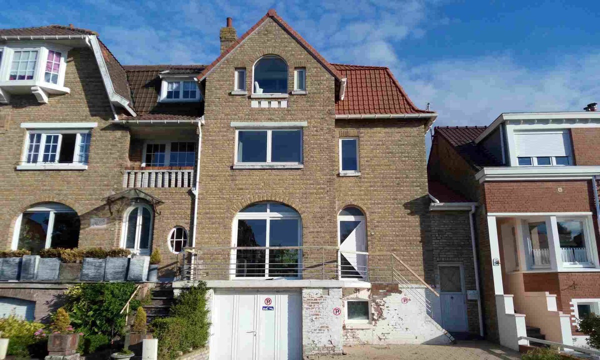 Bray-Dunes Villa | Villa Saint Jean de Bray dunes, 4 bedrooms, 3 bathrooms, billiards, 100m beach