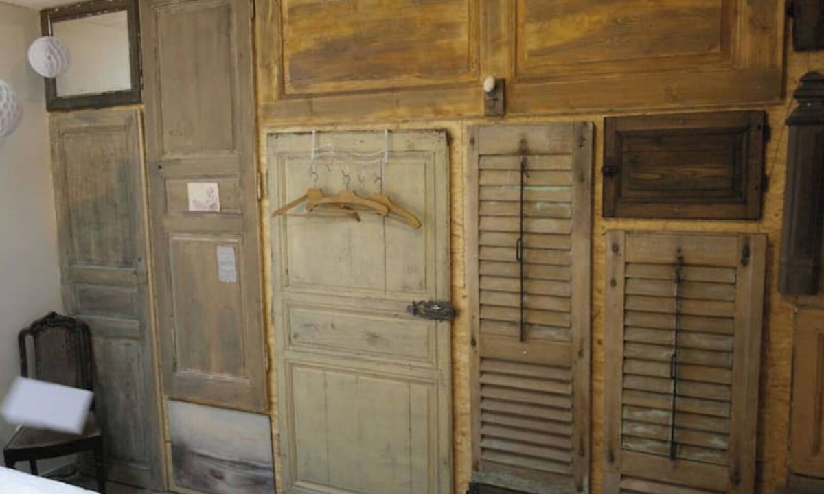 Hannonville-sous-les-Cotes House | Vintage Touch