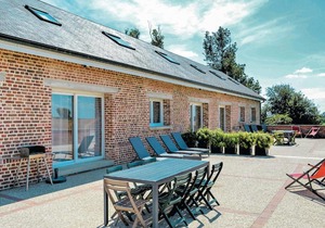 4 Bedroom Lovely Home In Roisel