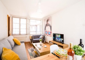 Appt design & authentique - Quai des bateliers