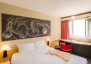 B&B HOTEL Lille Roubaix Centre Grand-Place