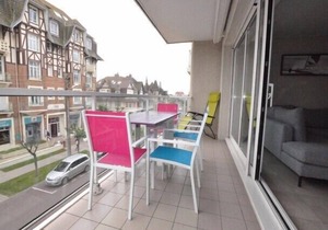 Beautiful 72 m2 F3 apartment in the heart of town
