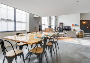 Beautiful and bright loft with rooftop at the heart of Roubaix - Welkeys