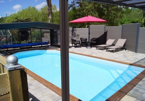 Charming cottage 4/5 people with access to the heated and covered swimming pool