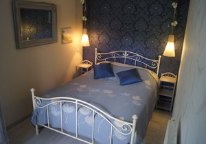 Charming cottage 4/5 people with access to the heated and covered swimming pool