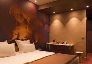 Comfort Hotel Sixteen Paris Montrouge