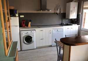 Comfortable 2-bedroom apartment with 3-key label
