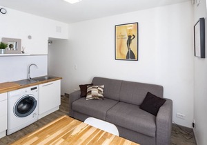 Discover Our Beautiful Apartment with Private Parking in the Heart of Reims
