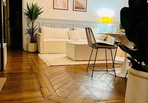 Eiffel Tower! Very chic 2 bedrooms, Rue Cler