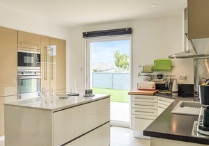 Gorgeous home in St.Germain/Ay-Plage