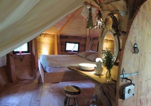 Green, magical, unusual, cozy accommodation for lovers