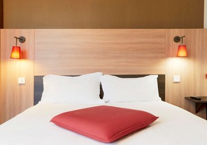 Kyriad Paris Ouest - Colombes