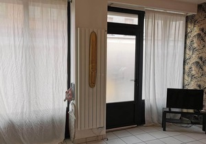Luminous 25m² MONTREUIL 5 minutes Paris