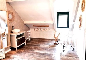 Maison de charme à Sainte-Geneviève-lès-Gasny avec jardin