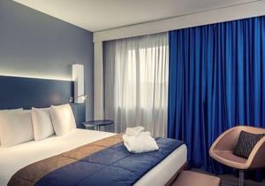 Mercure Paris Massy Gare TGV