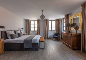 Superb 18th century farmhouse, in the heart of the vineyard.