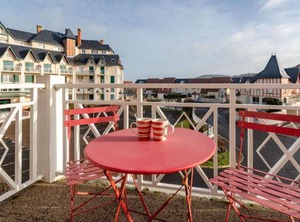 Le Manoir | Port Guillaume
