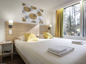 Cottage Premium Persons | Les Barils