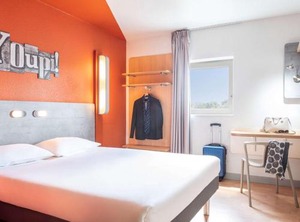 Ibis Budget Grigny Centre | Grigny