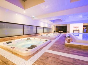 Zenia Hotel | Proville